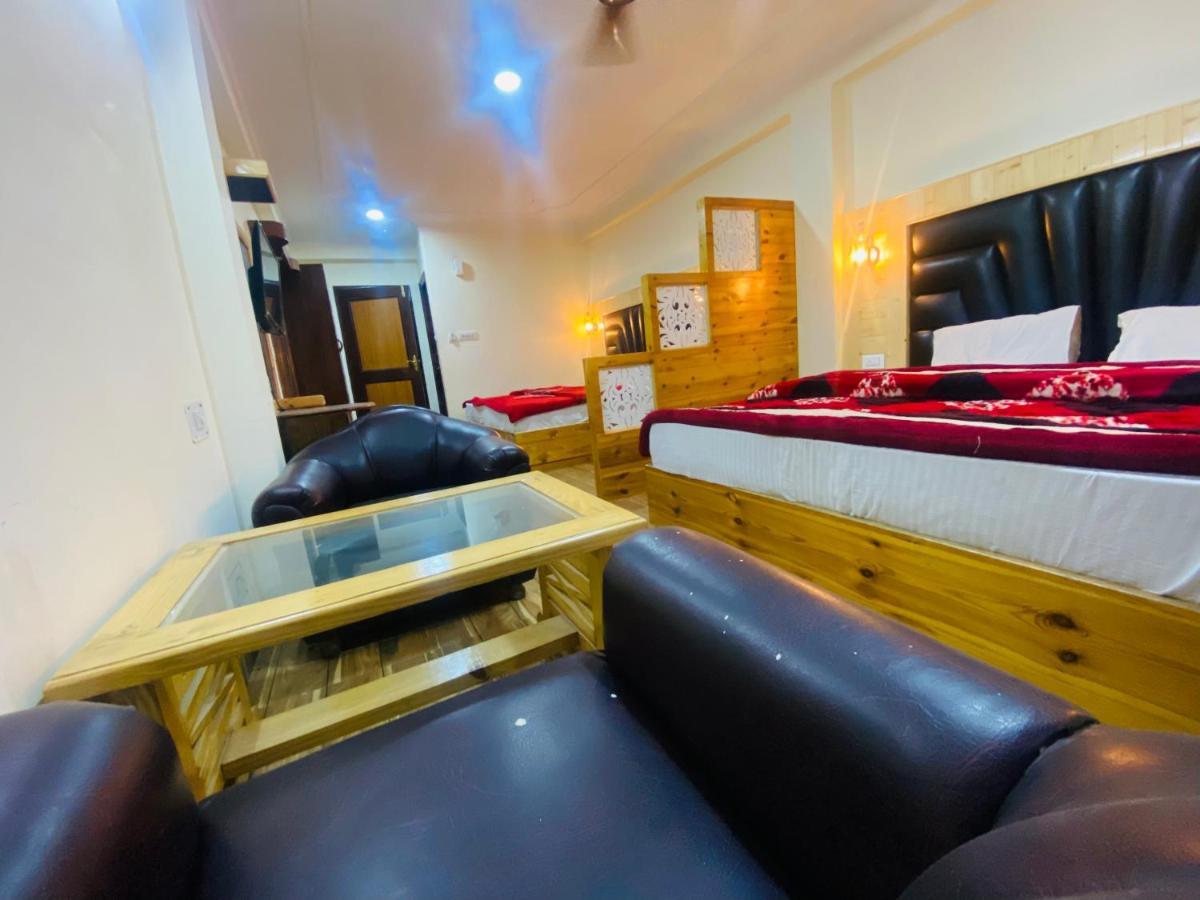 Hotel Hawa Mahal Manāli Extérieur photo