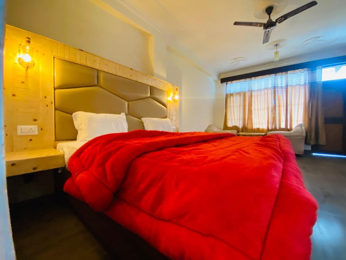 Hotel Hawa Mahal Manāli Extérieur photo