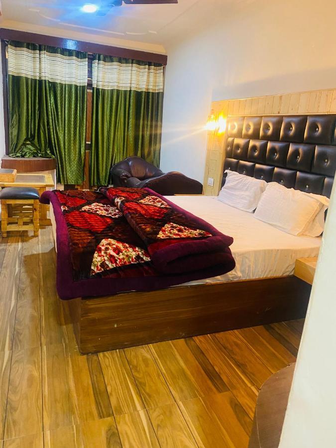 Hotel Hawa Mahal Manāli Extérieur photo